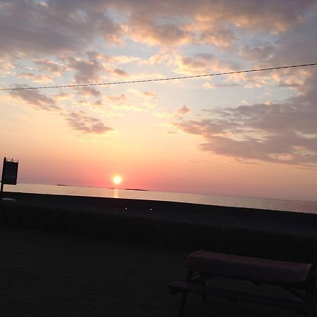 Quilty Seaside Accomodation Bed & Breakfast エクステリア 写真